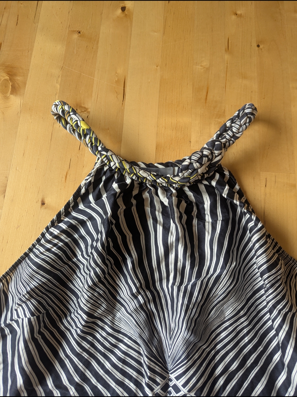 ECCOCI 100% Silk Sleeveless Patterned Tank Top - Picture 2 of 7
